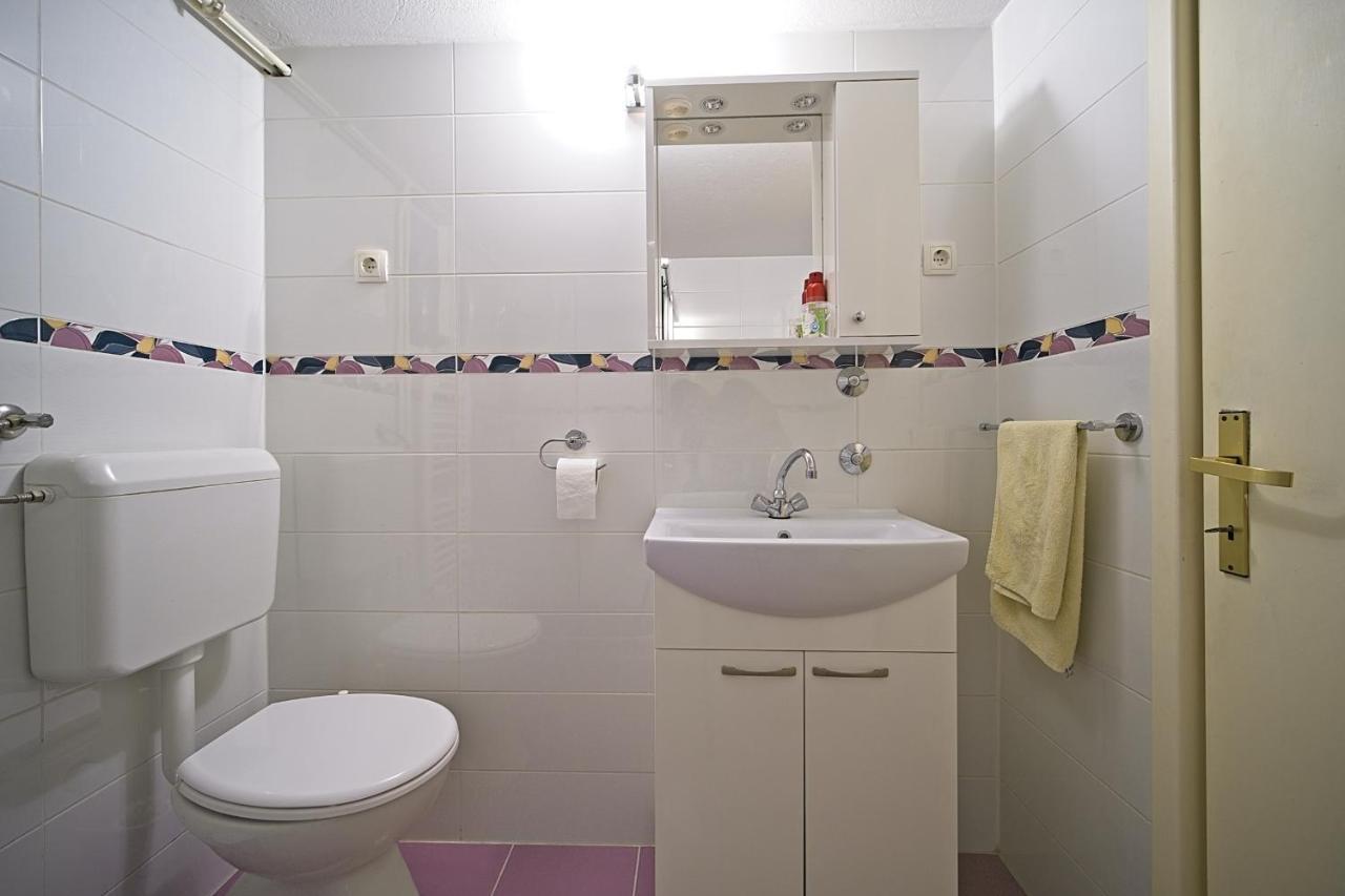 Apartment Renata Postira Ngoại thất bức ảnh