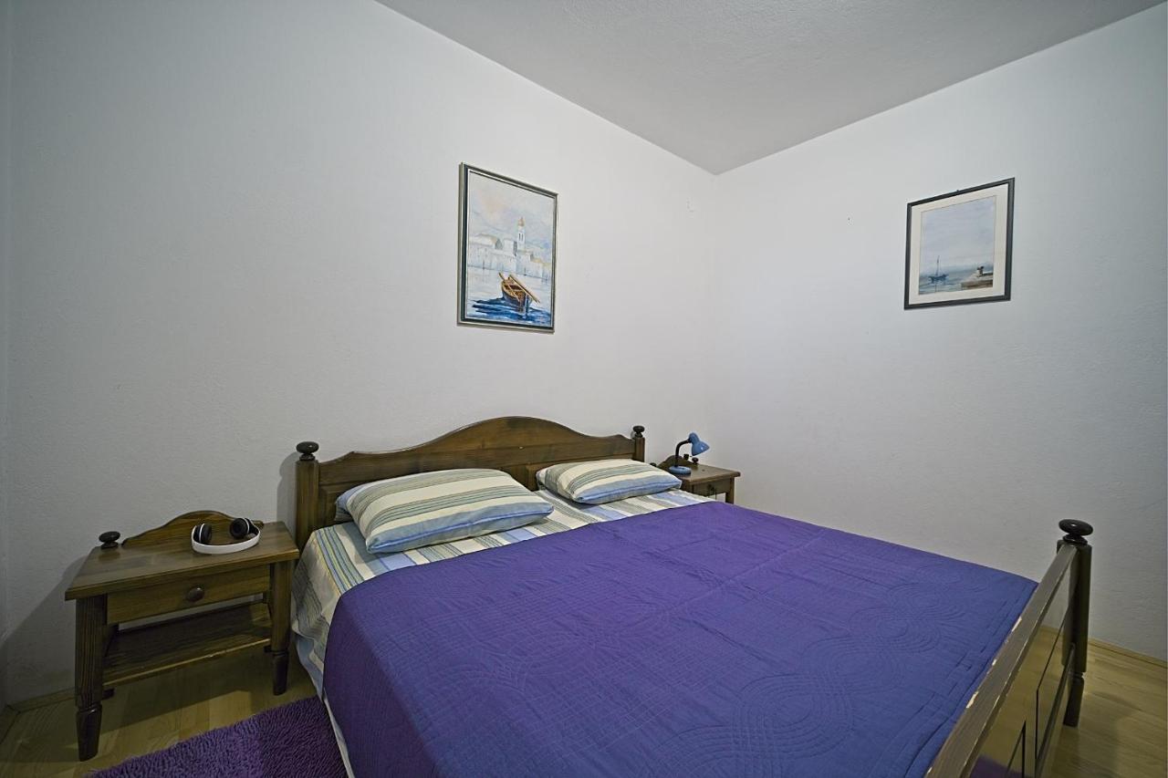 Apartment Renata Postira Ngoại thất bức ảnh
