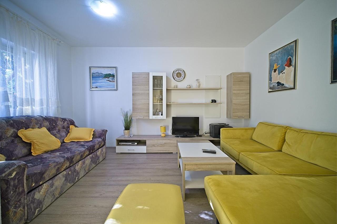 Apartment Renata Postira Ngoại thất bức ảnh